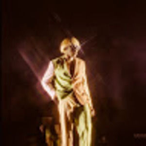 Meet your Posher, Chloe